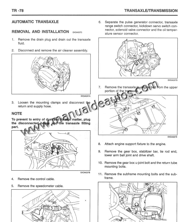 Detalles técnicos de la transmisión del Hyundai Accent 2000–2005 en proceso de servicio.